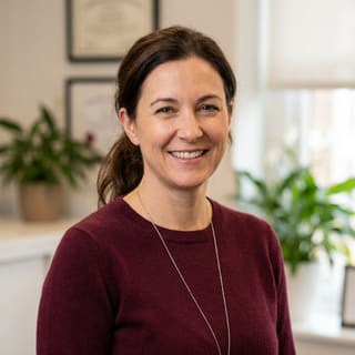 Laura Bennett, identificada como Head of Platform Standards na Brando Contaria, foto de perfil
